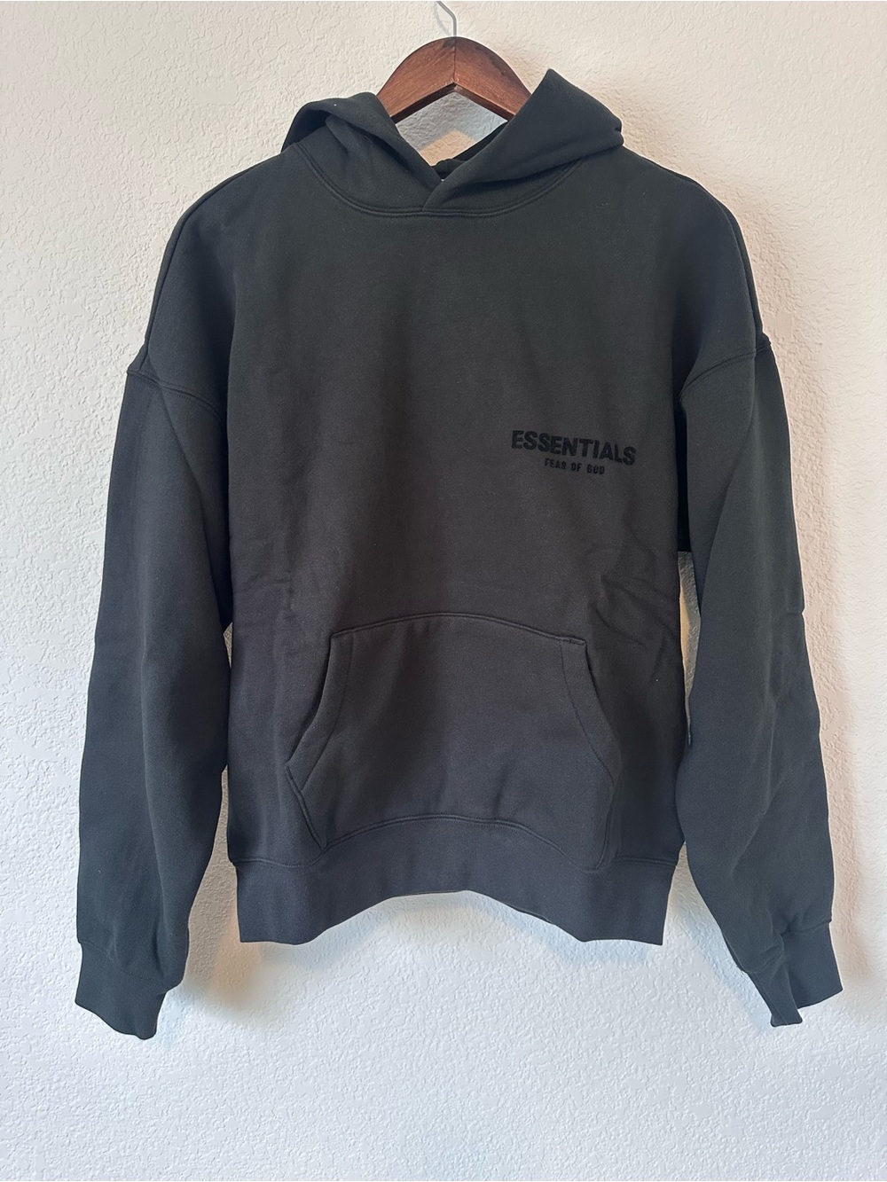 Fear Of God ESSENTIALS Men's Black Pullover Hoodie